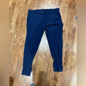 Greyson Montauk Joggers in Navy. Size 40! Barely worn